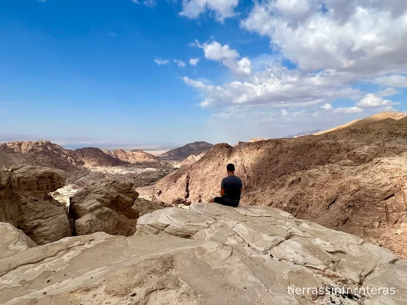 sendero desde la pequeña petra