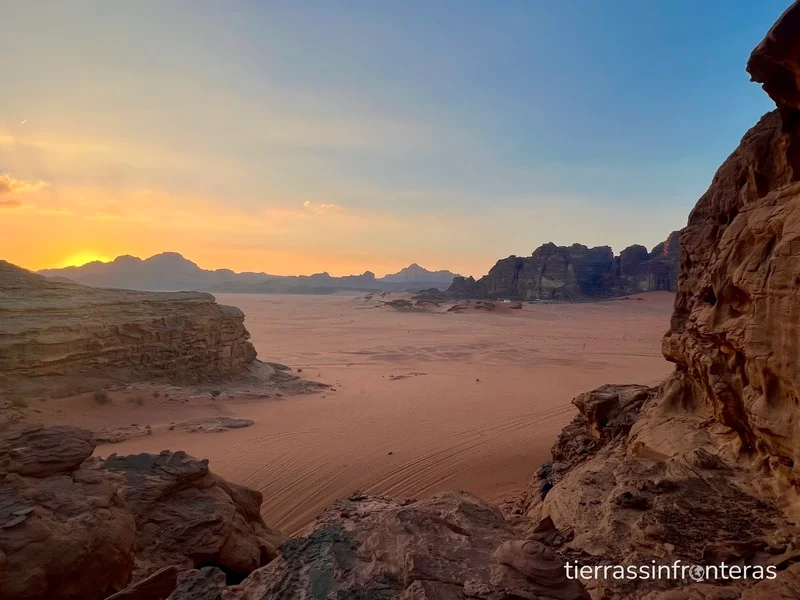 que visitar en jordania; desierto rojo o wadi rum